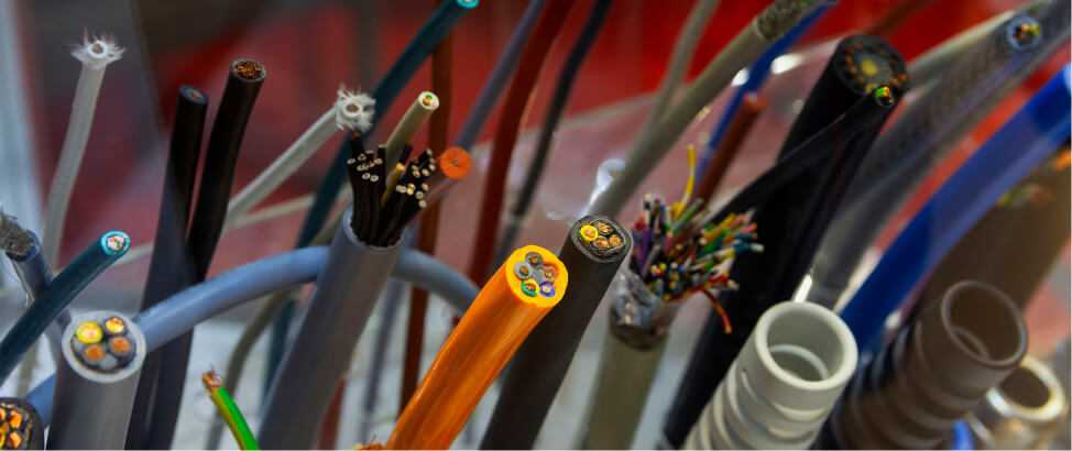 Grupo de cables industriales